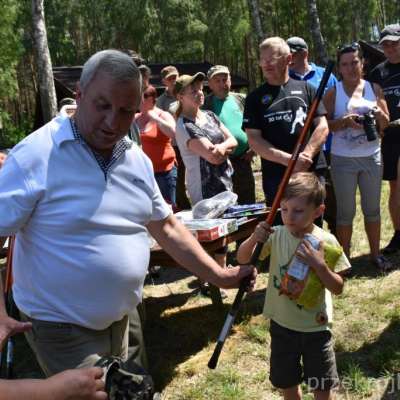 Wędkarski Dzień Dziecka nad jeziorem Ostrowskim
