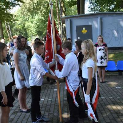 Zakończenie roku szkolnego 2015/2016 w Szkole Podstawowej im. Żołnierza Polskiego w Wędrzynie